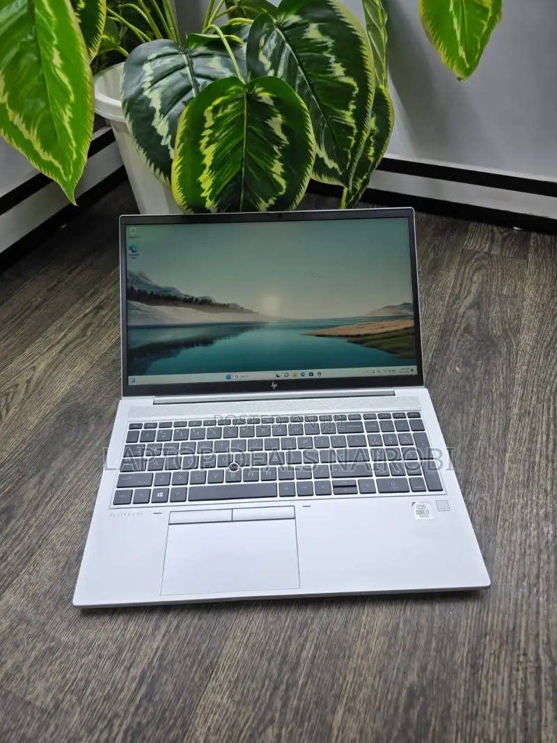 Laptop HP EliteBook 850 16GB Intel SSD 512GB