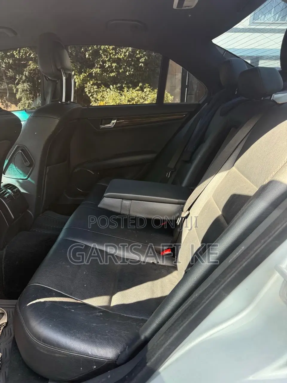 Mercedes-Benz C250 2009 Silver