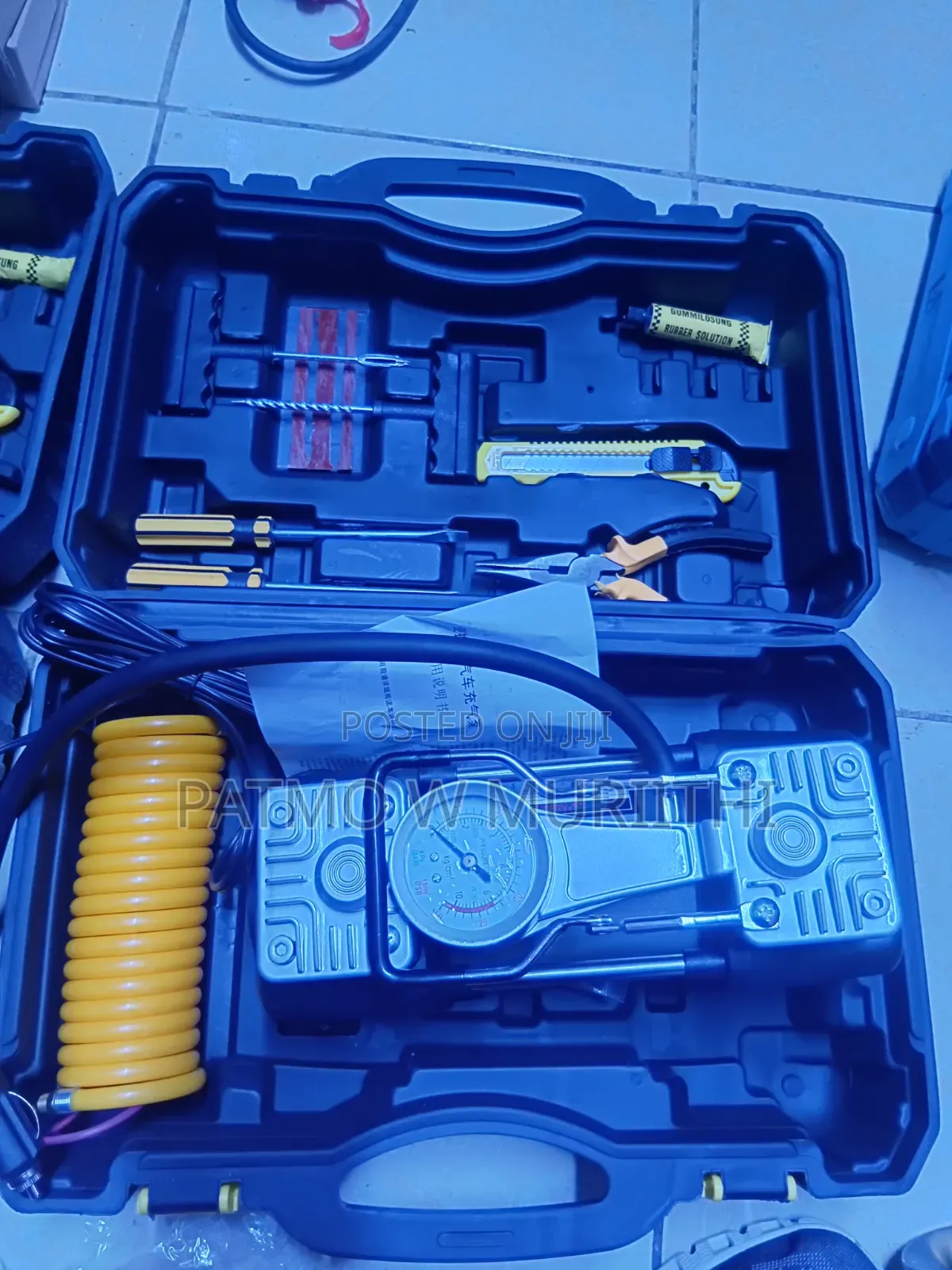 Air Compressor 2 Cylinder With Tyre Repair Kit
