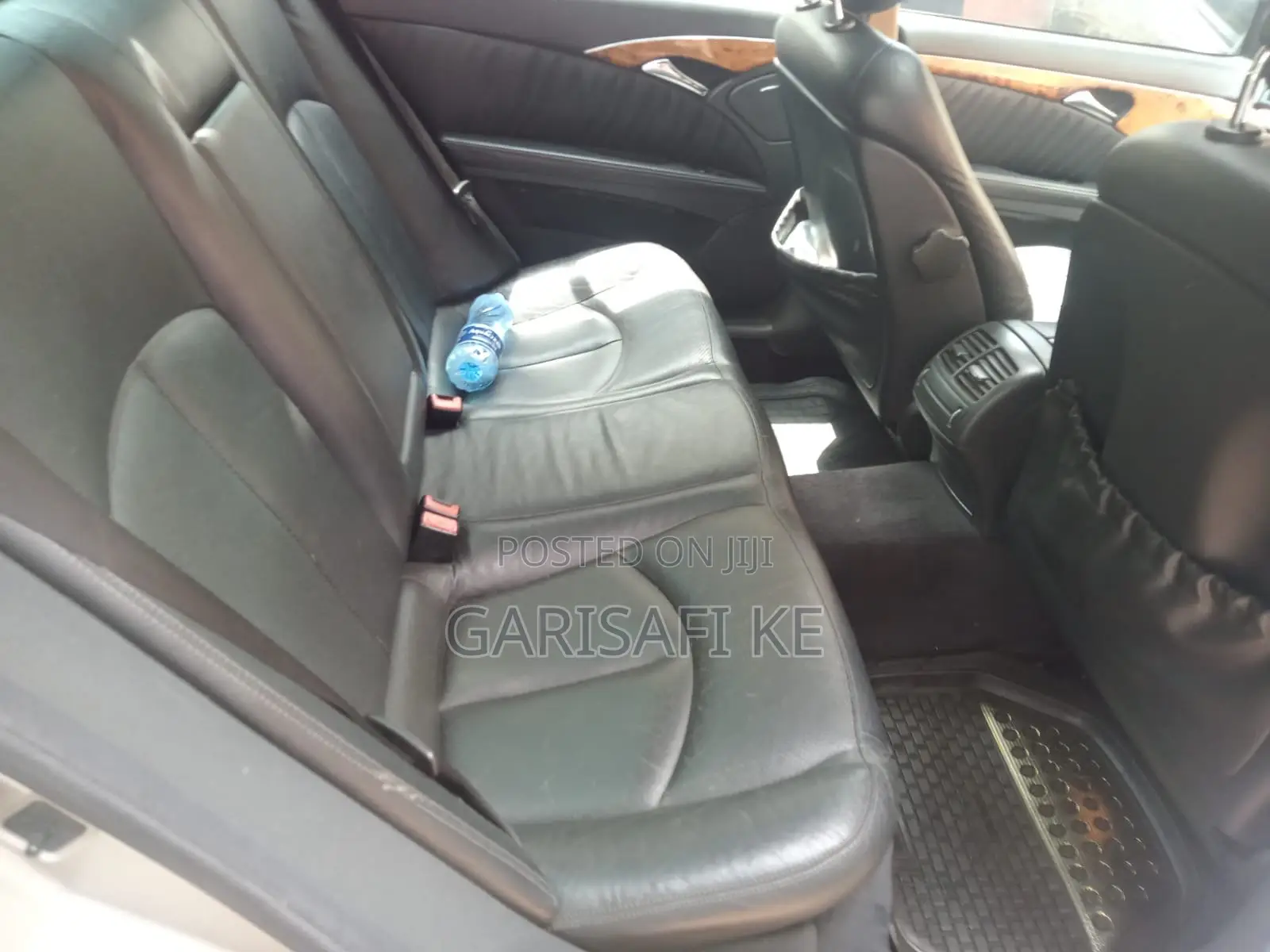 Mercedes-Benz E240 2004 Gold