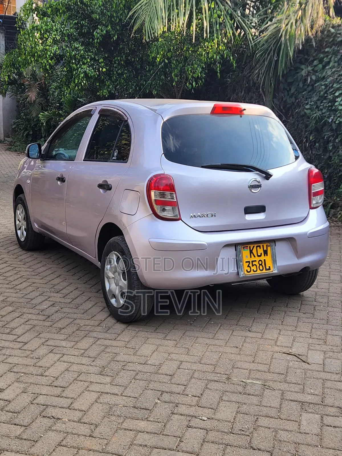 Nissan March 2012 Pink