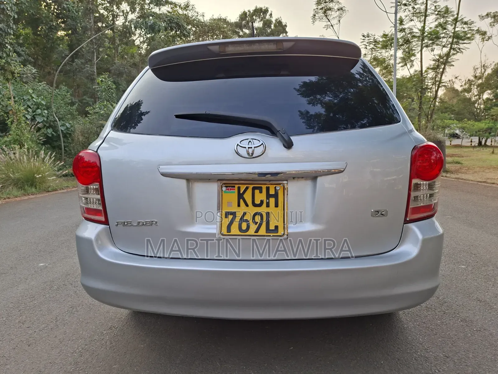 Toyota Corolla Fielder 2011 Silver