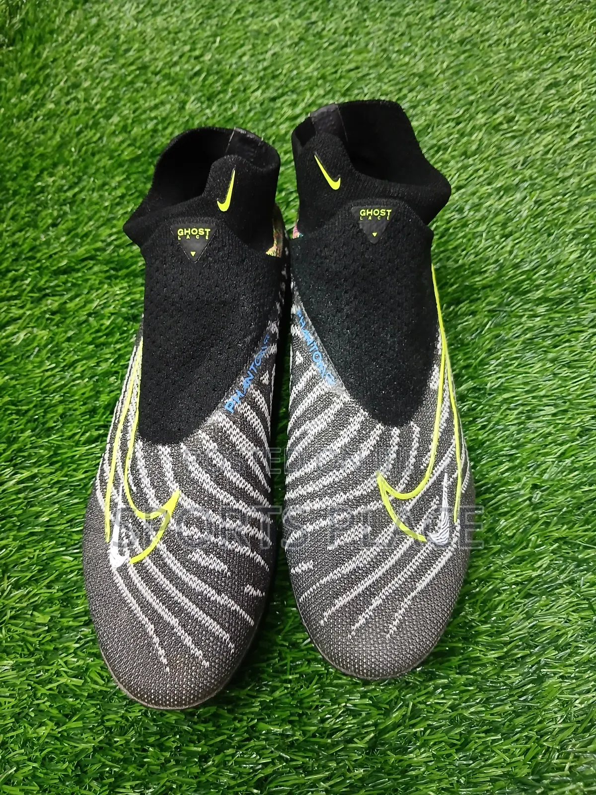 Phantom GX Kids Sizes Football Boots