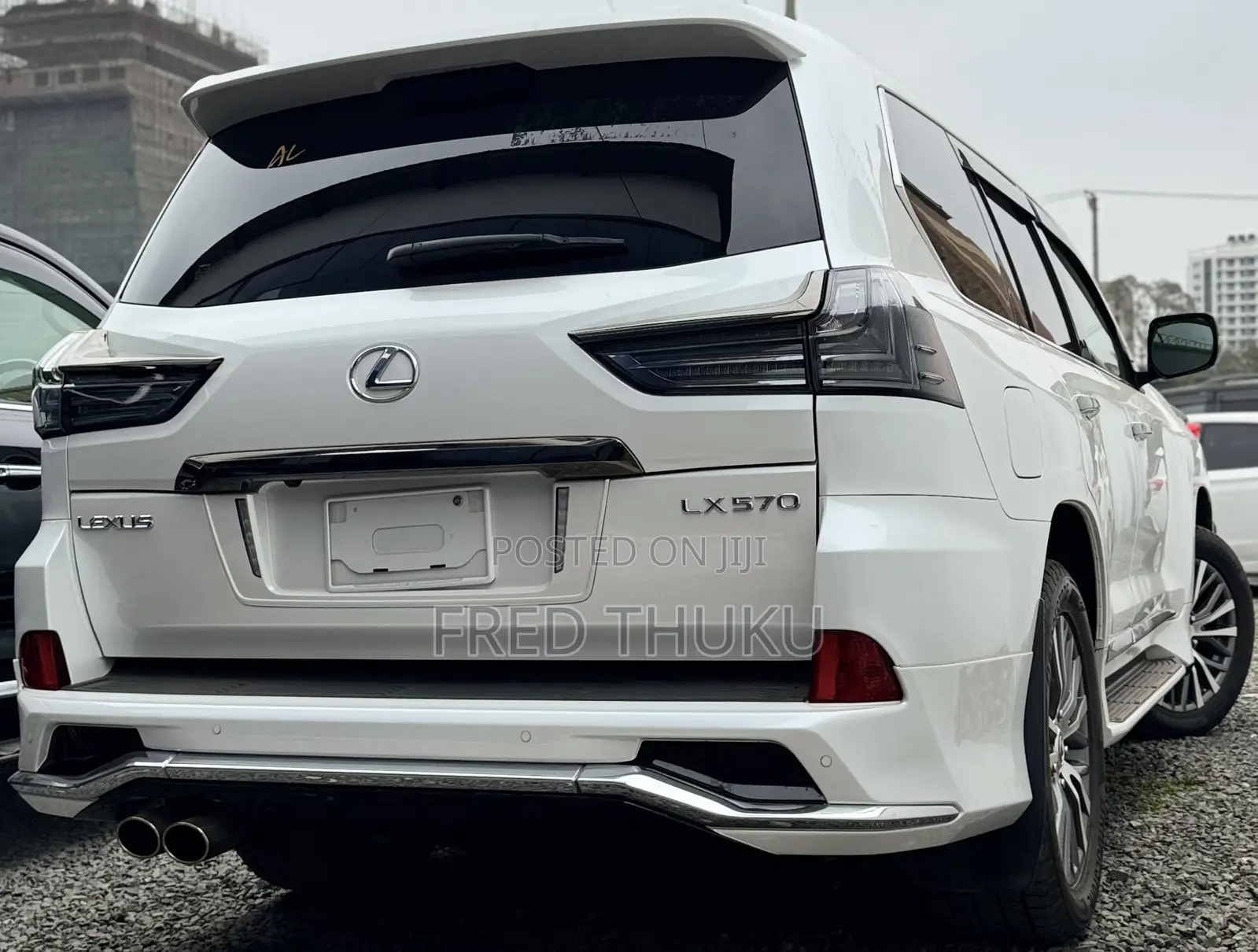 Lexus LX 570 AWD 2019 White