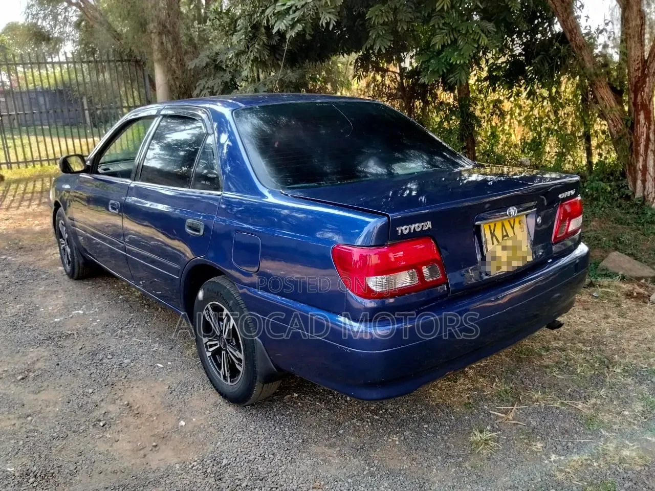 Toyota Carina 2001 Blue