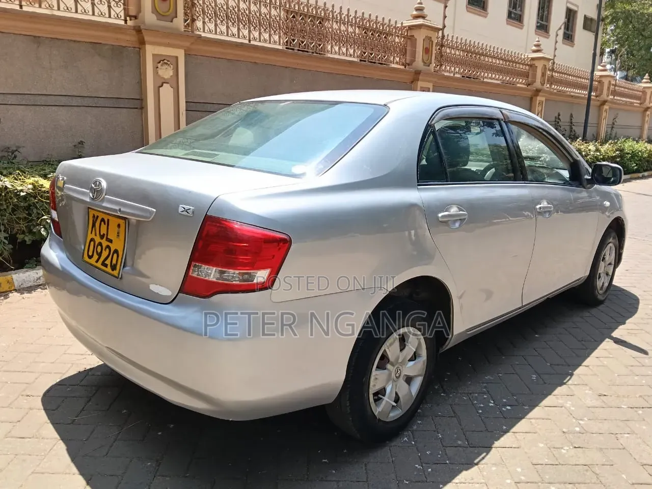 Toyota Axio 2010 Gray