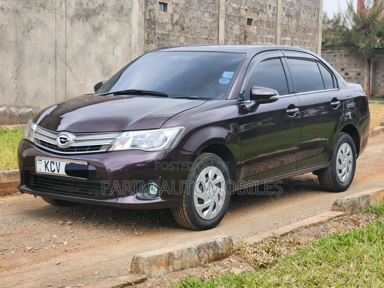 Toyota Axio 2012 Maroon