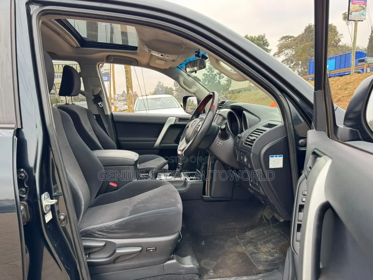 Toyota Land Cruiser Prado 2017 Black