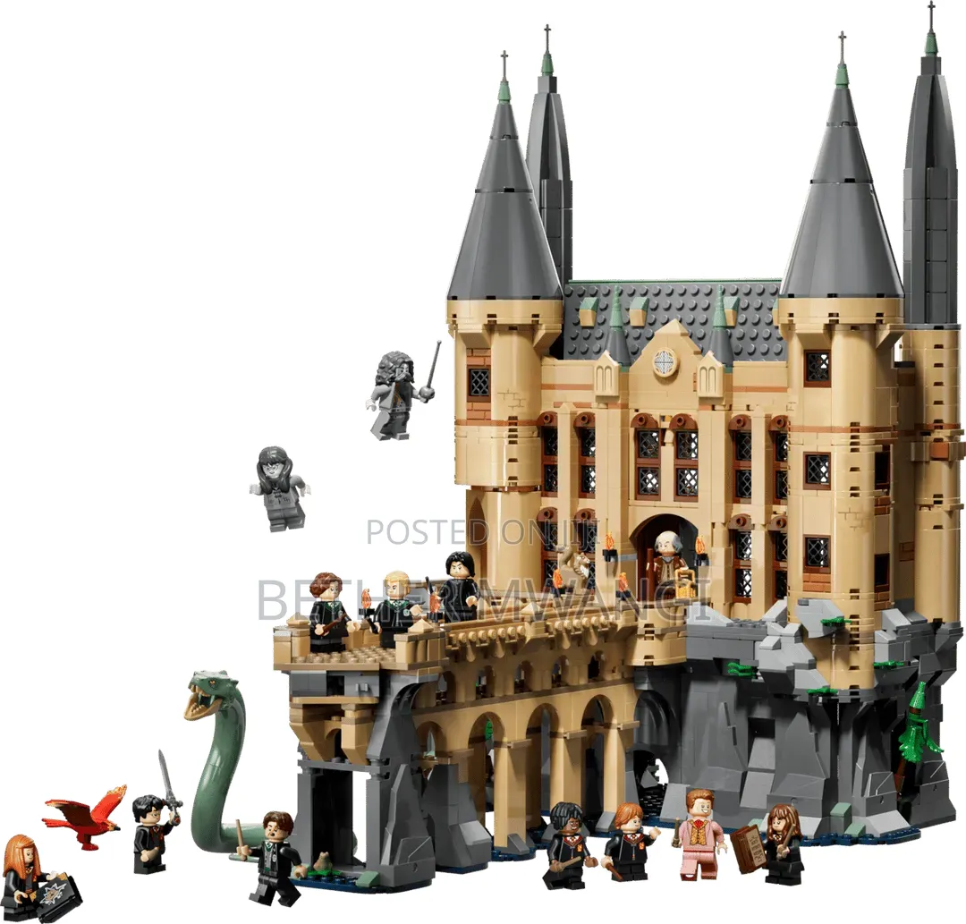 Harry Potter Hogwarts Castle: East Wing