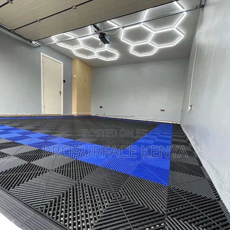 Heavy Duty Garage Tiles 40×40cm – 18mm Thick PVC