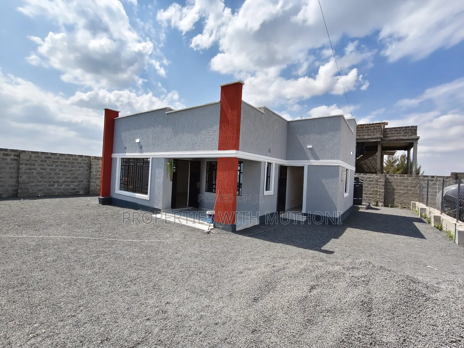 4bdrm Bungalow in Kitengela for sale