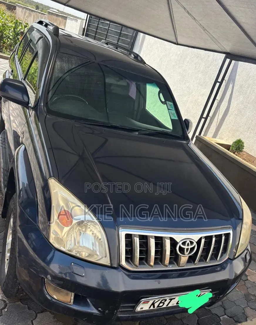 Toyota Land Cruiser Prado 2005 Blue