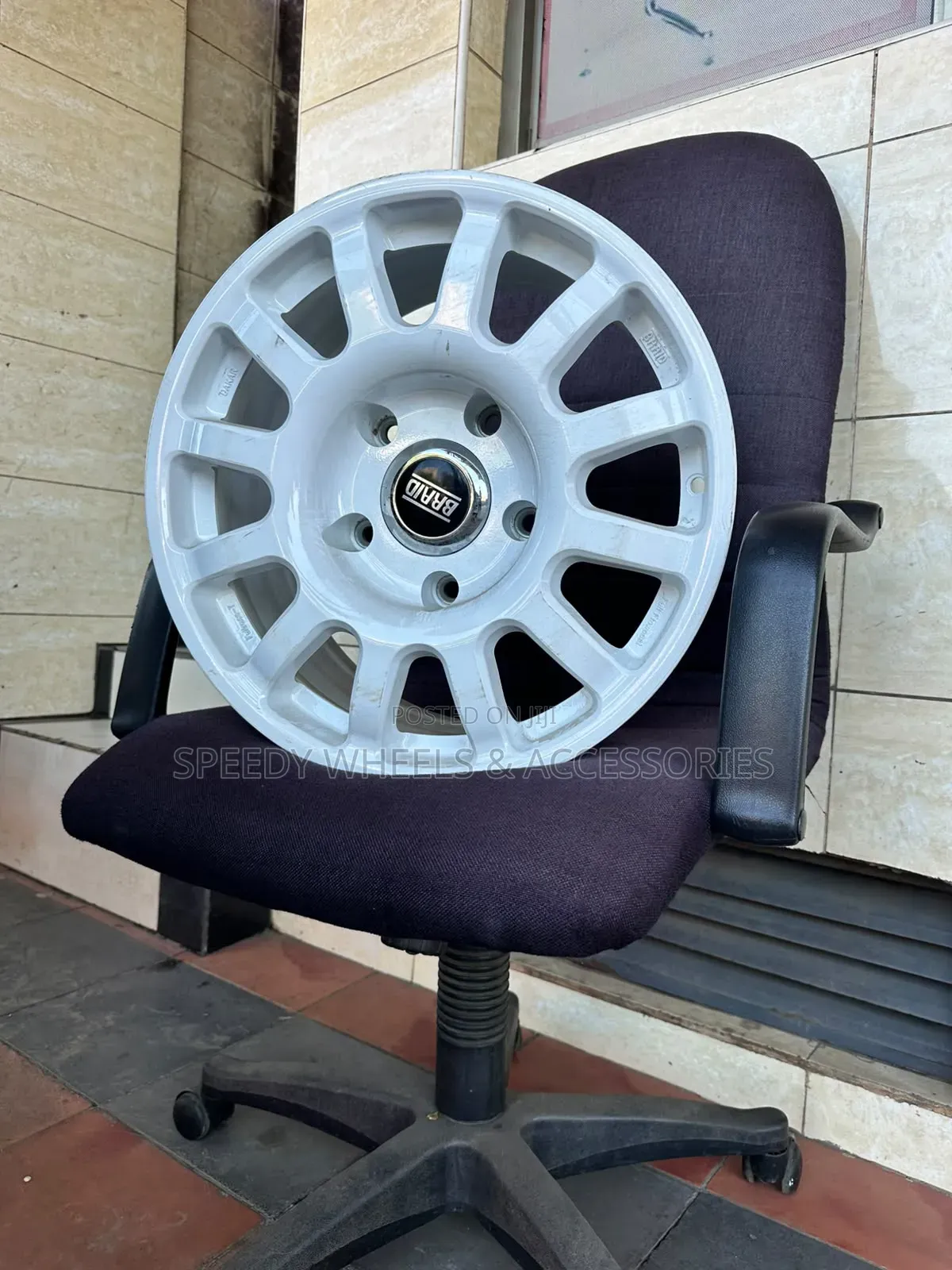 White Landcruiser 100 Series Rims 17