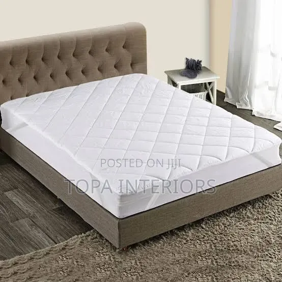 White Waterproof Mattress Fitted Top Covers for Urine and Stain Guard