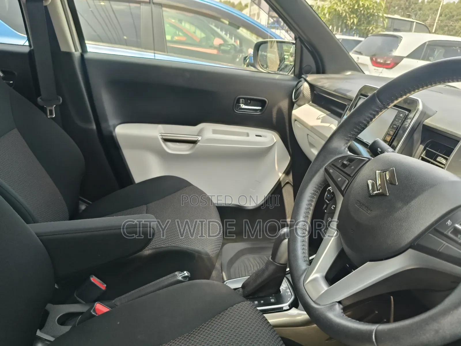 Suzuki Ignis 2019 Silver