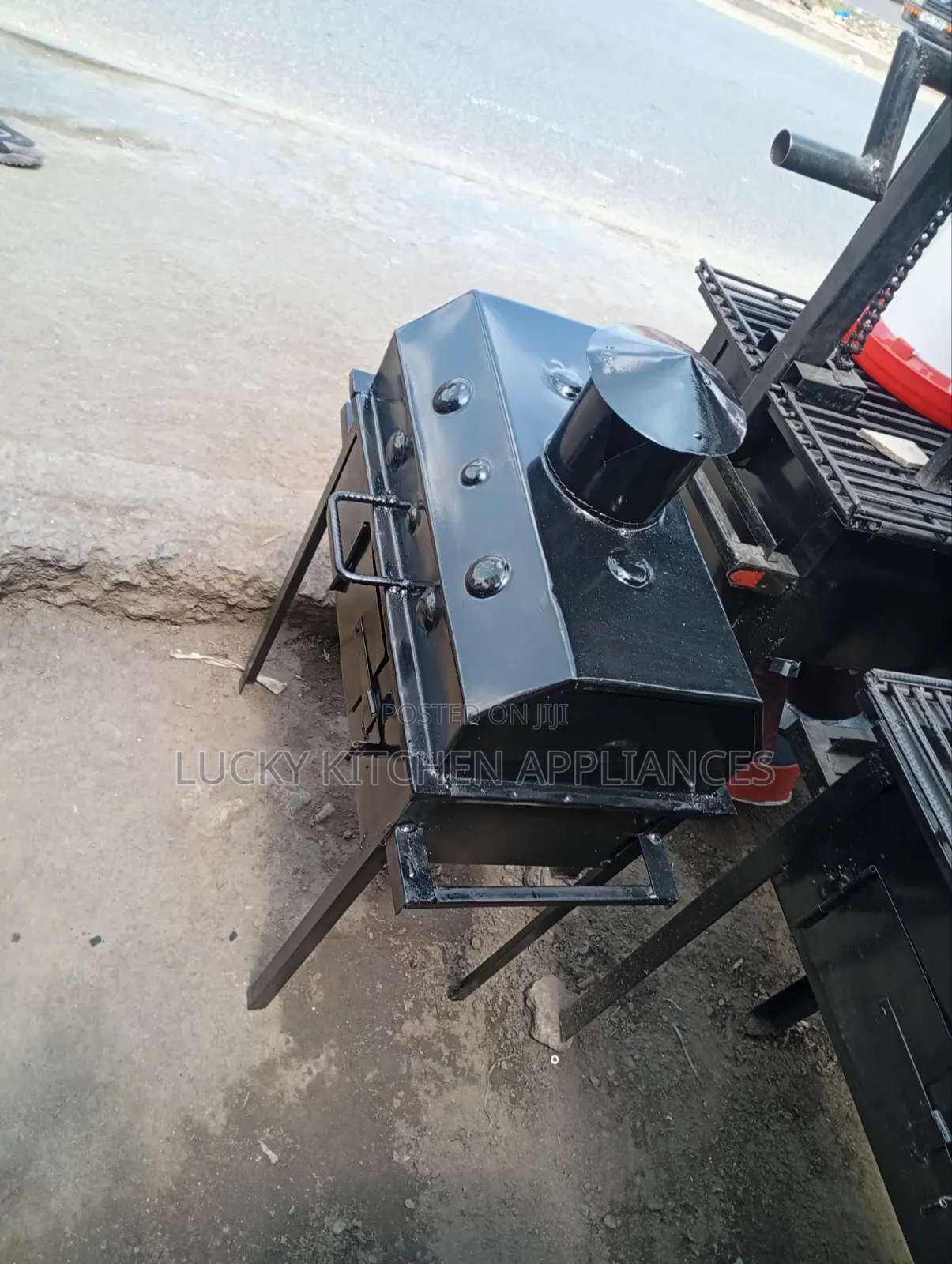 Heavy Duty Barbeque Meat Grill.