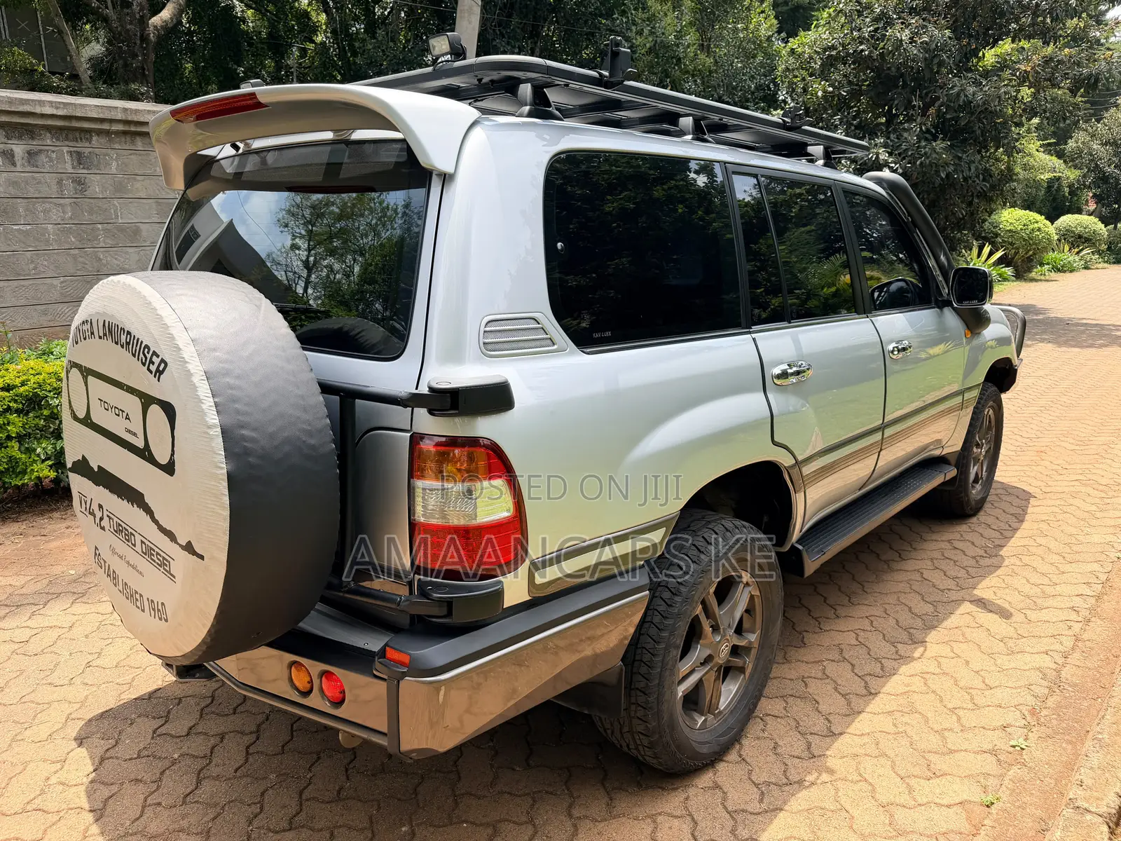 Toyota Land Cruiser 100 4.2 2006 Silver