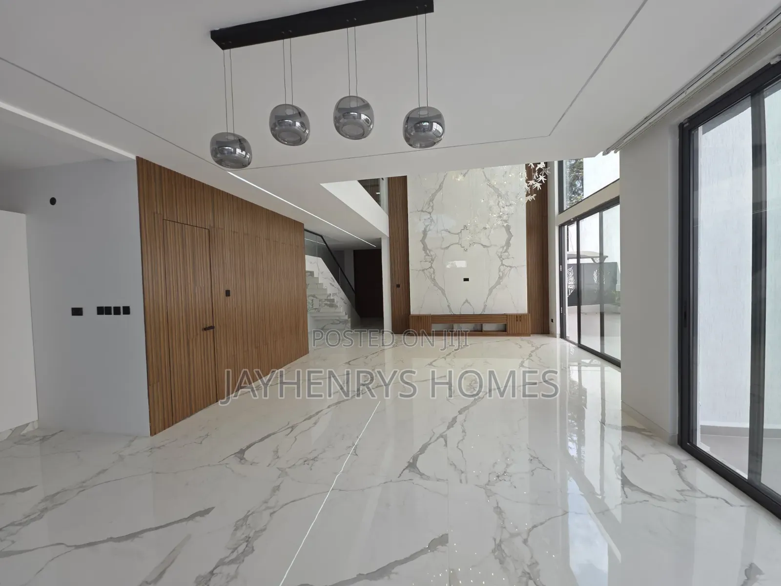 6bdrm House in Muthangari for sale