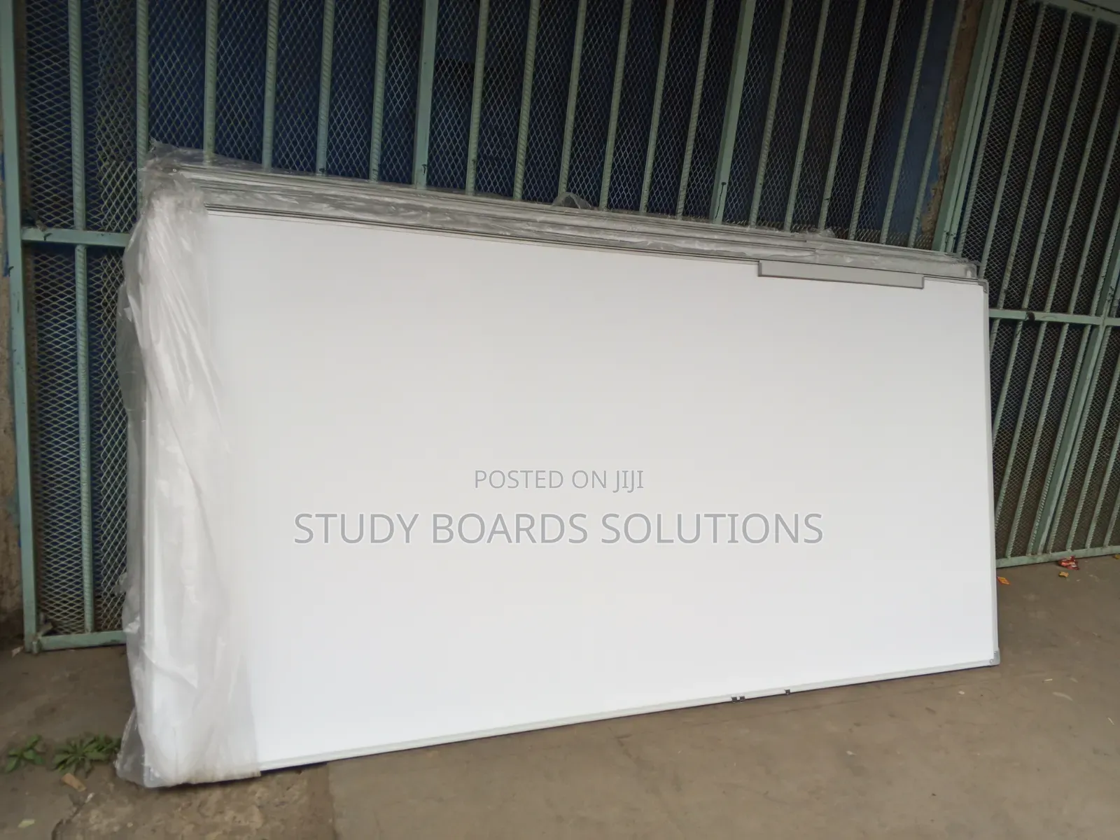 Classroom Wall Mounting Magnetic 8ftx4ft Whiteboard/Teaching Board