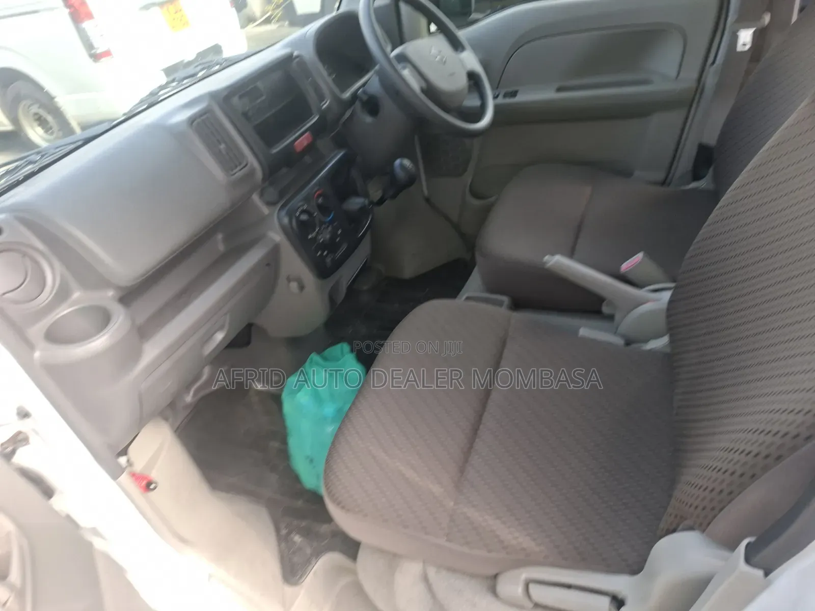 Suzuki Every Wagon 2019 White