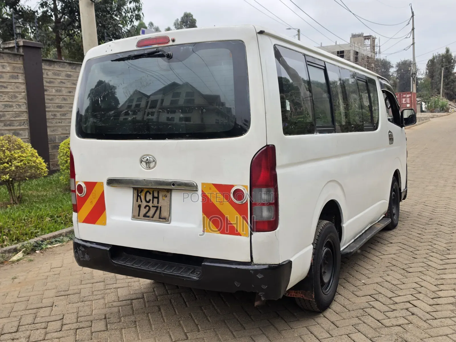 Toyota HiAce 2008 White