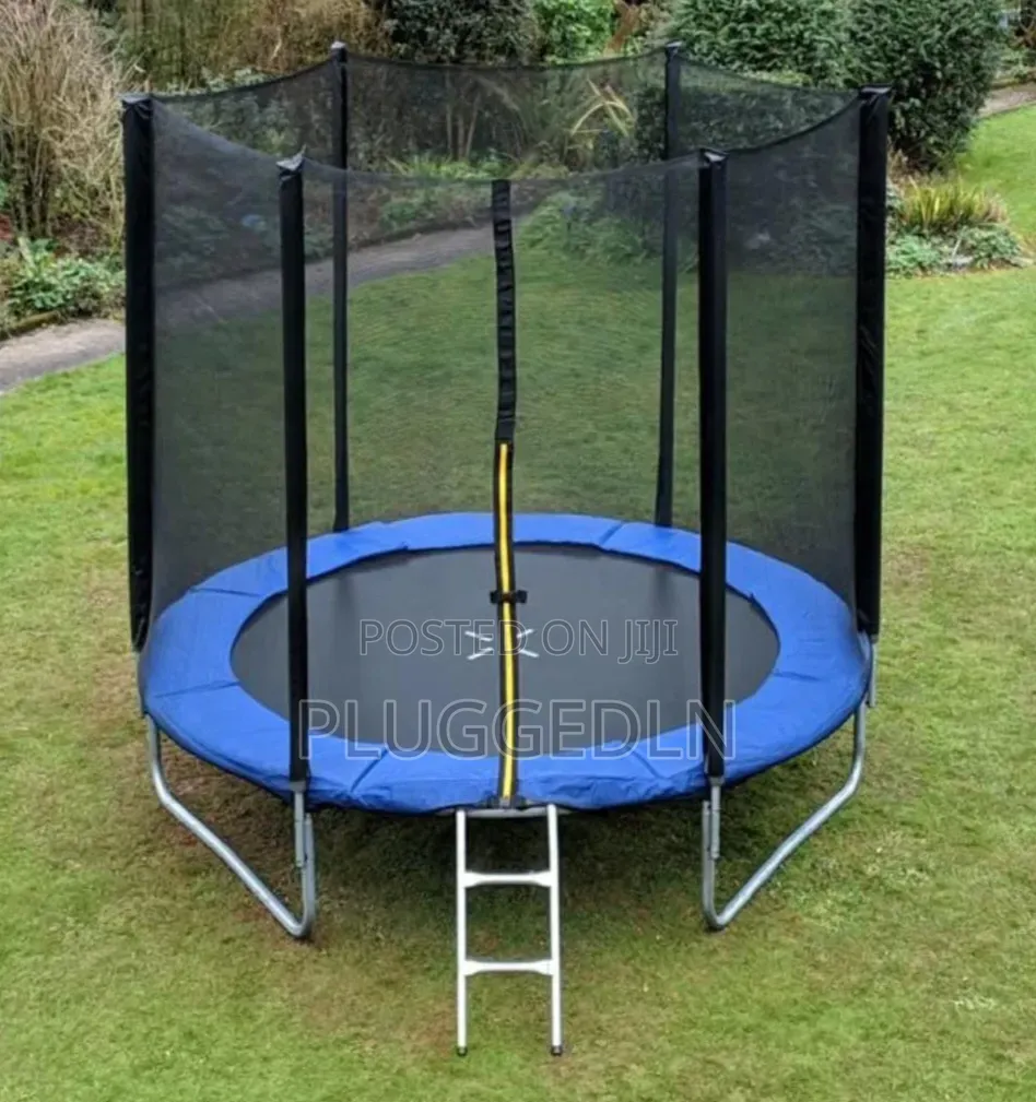 6ft Outdoor Trampoline
