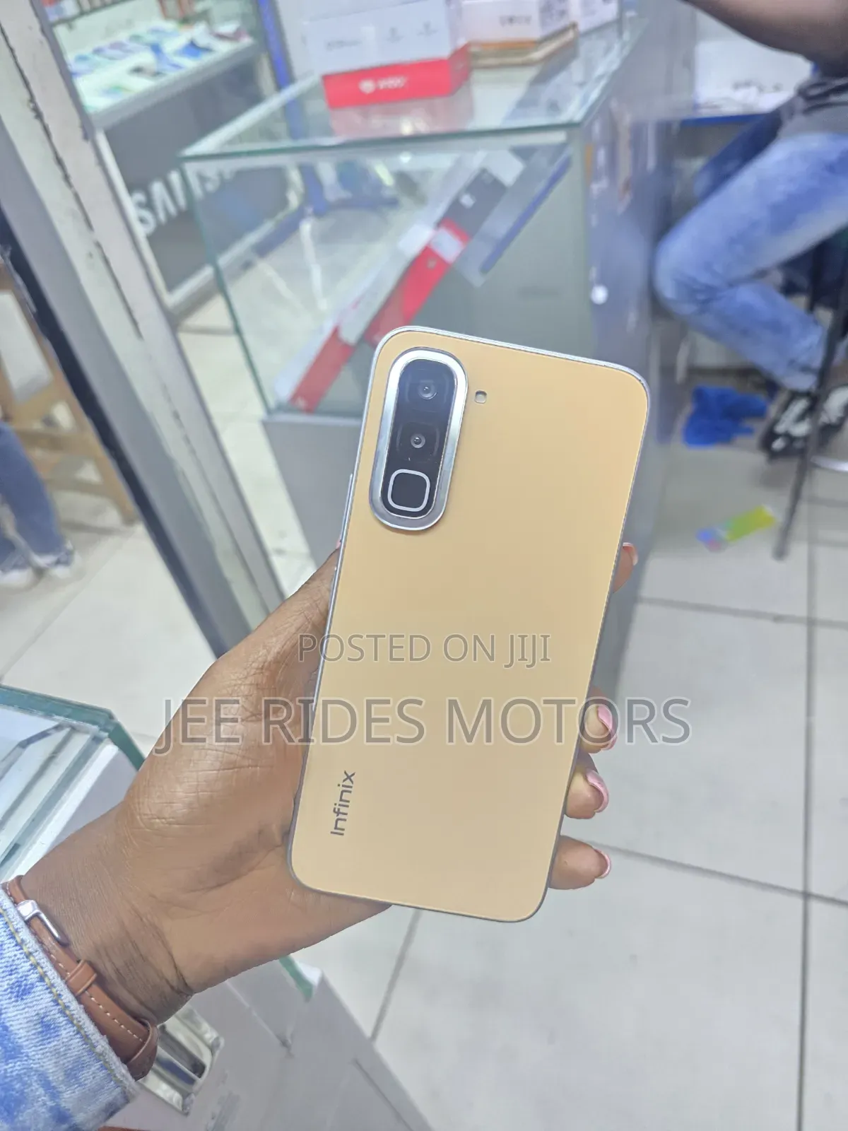New Infinix Hot 70 128 GB