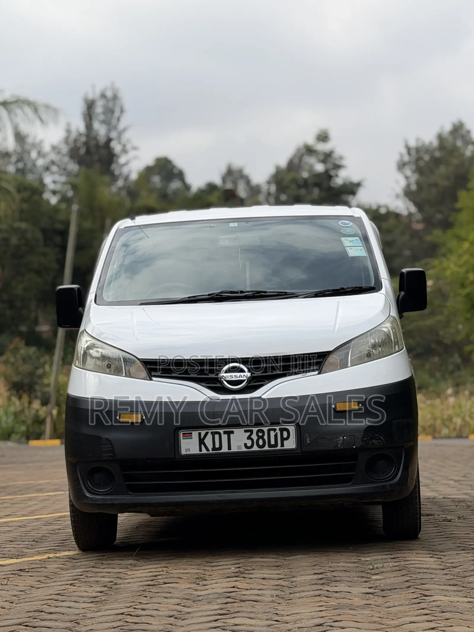 Nissan NV200 2018 White