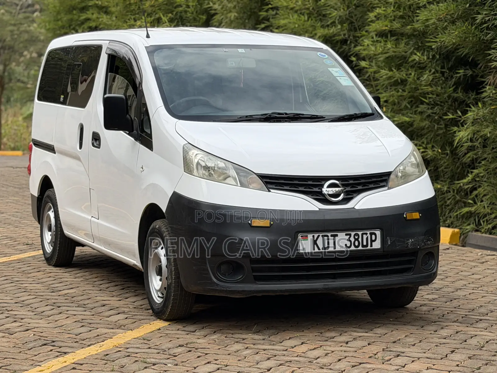 Nissan NV200 2018 White