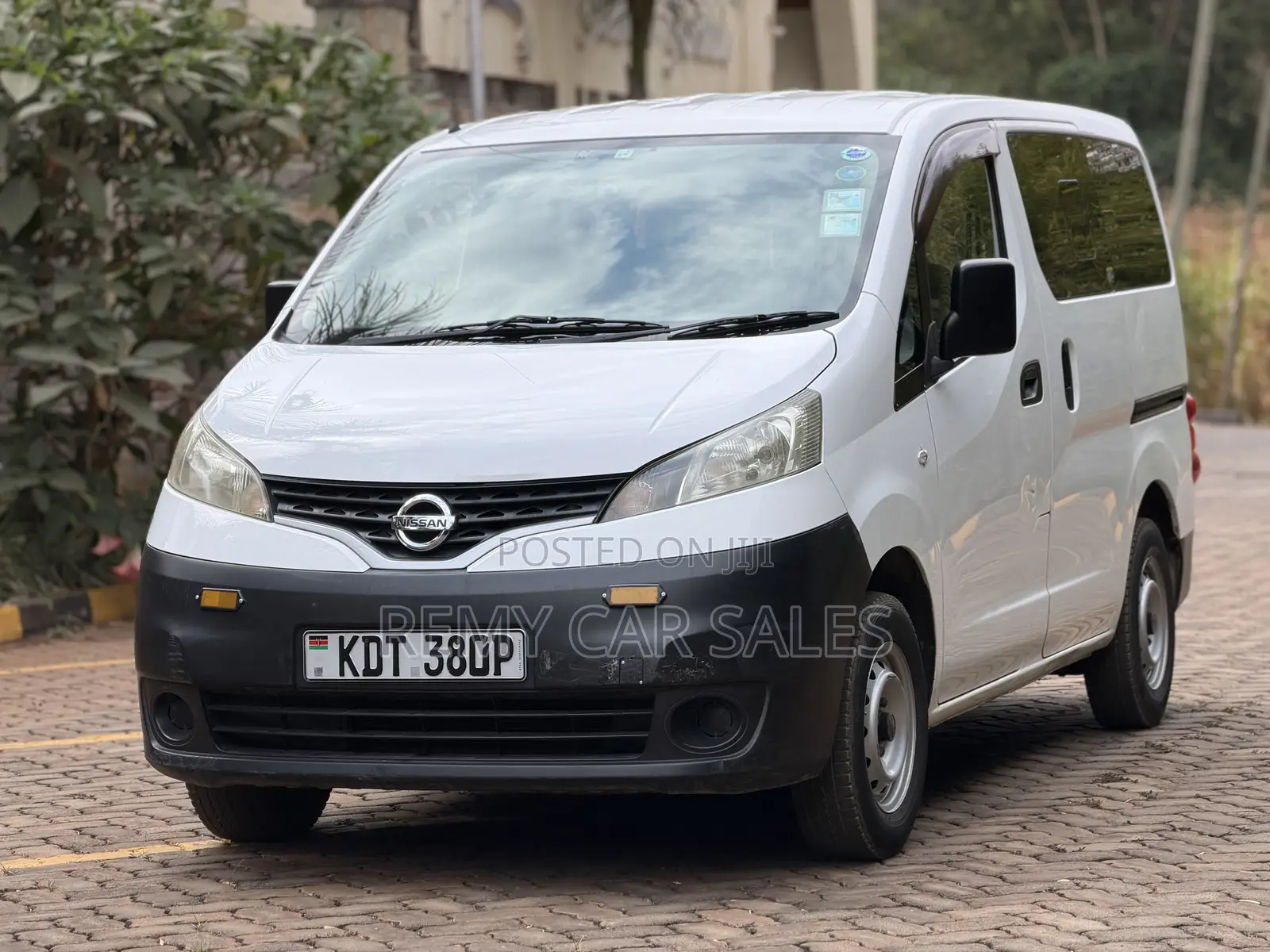 Nissan NV200 2018 White