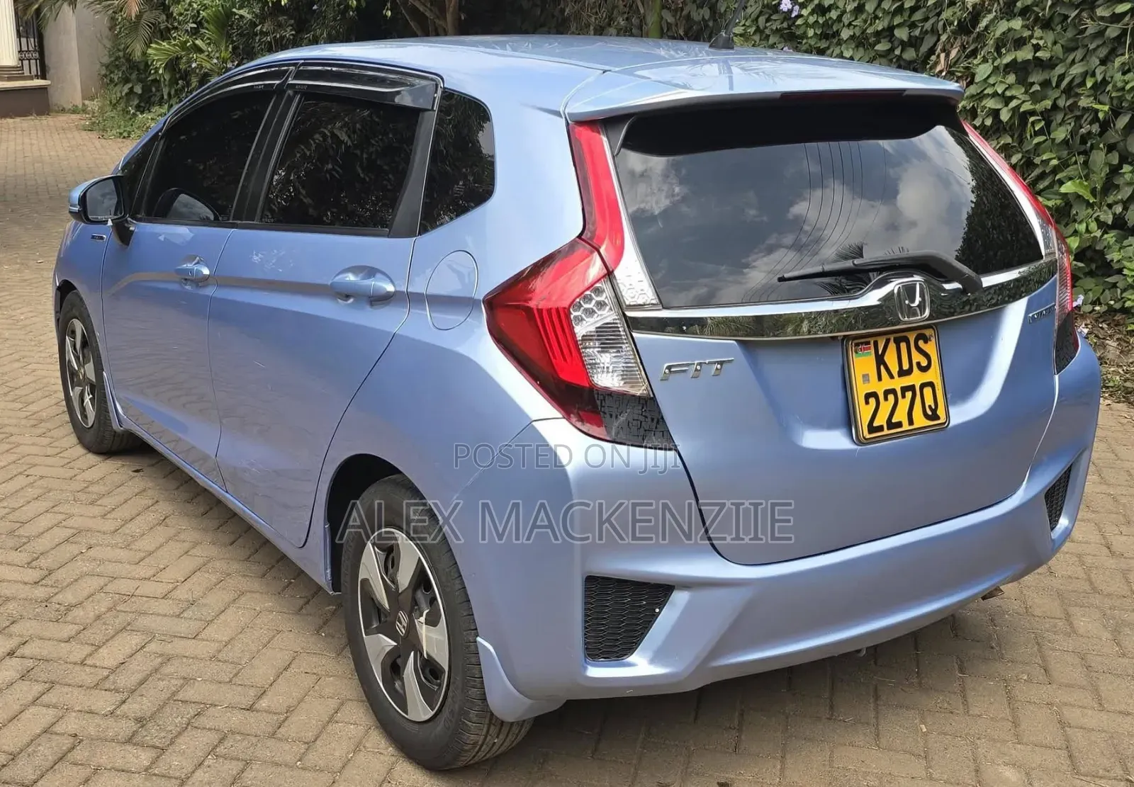 Honda Fit 2017 Silver