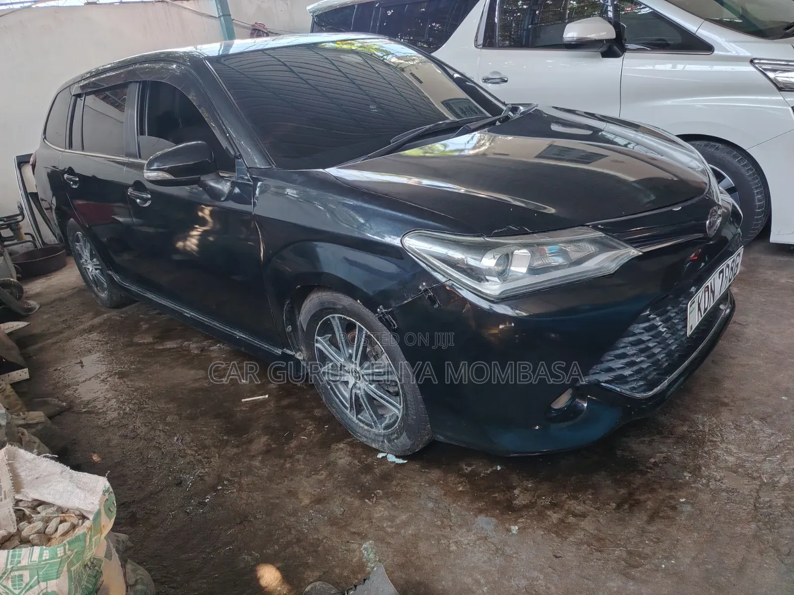 Toyota Corolla Fielder 2016 Black