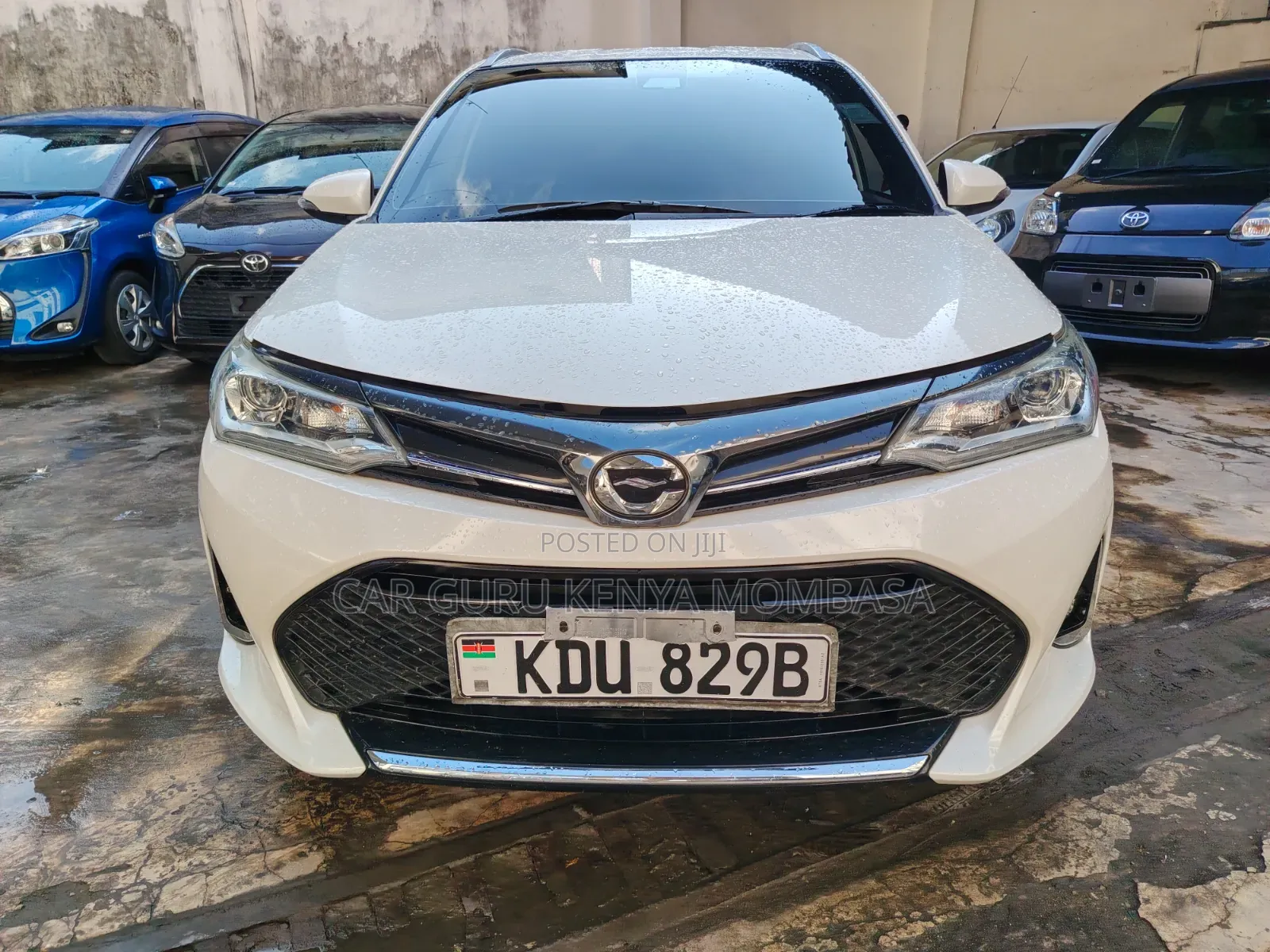 Toyota Corolla Fielder 2018 White