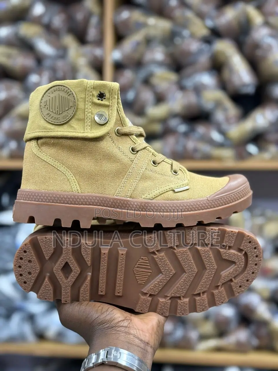 Palladium Pampa Hi//Baggy Canvas Boots