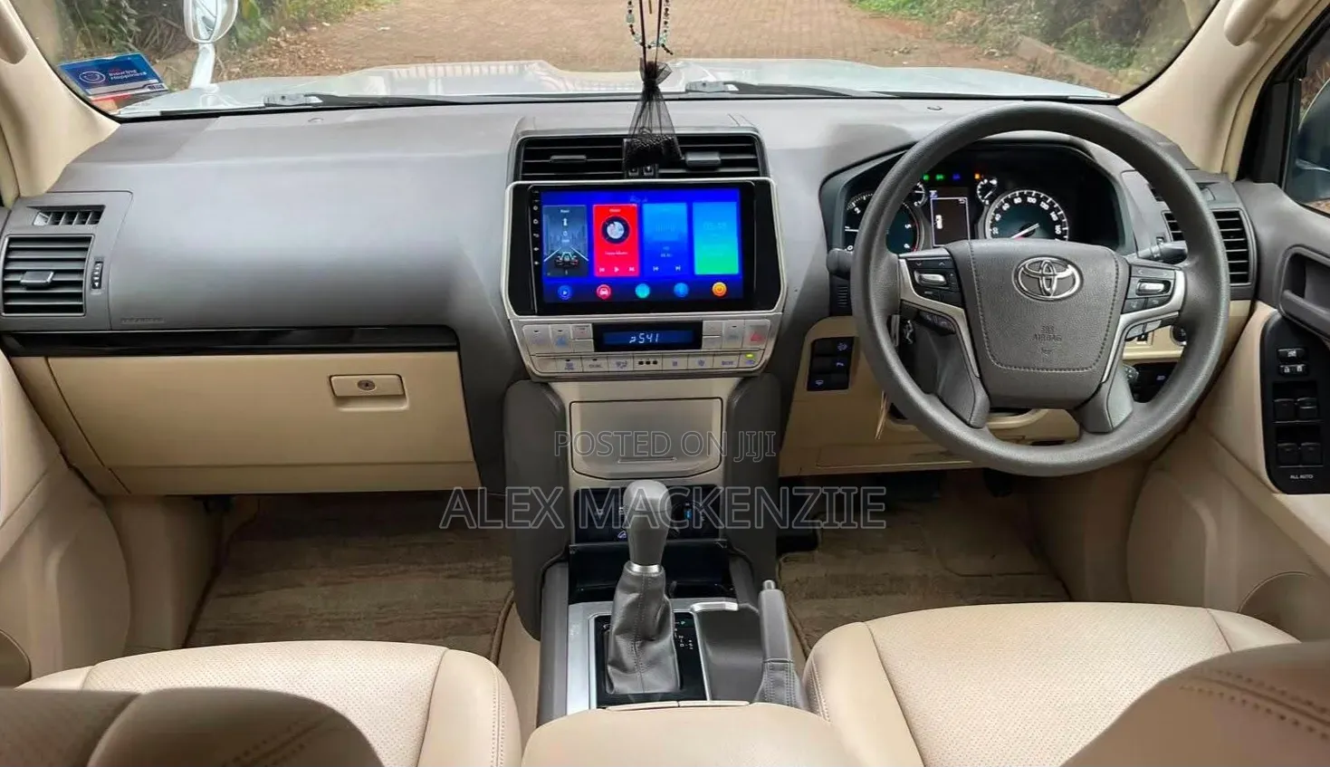 Toyota Land Cruiser Prado 2019 Silver
