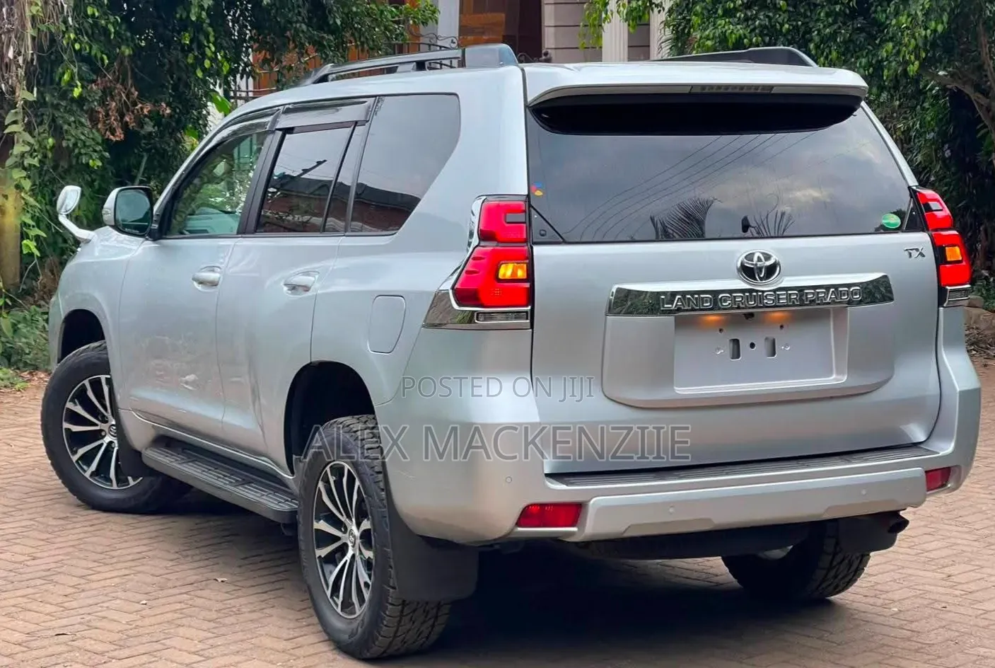 Toyota Land Cruiser Prado 2019 Silver