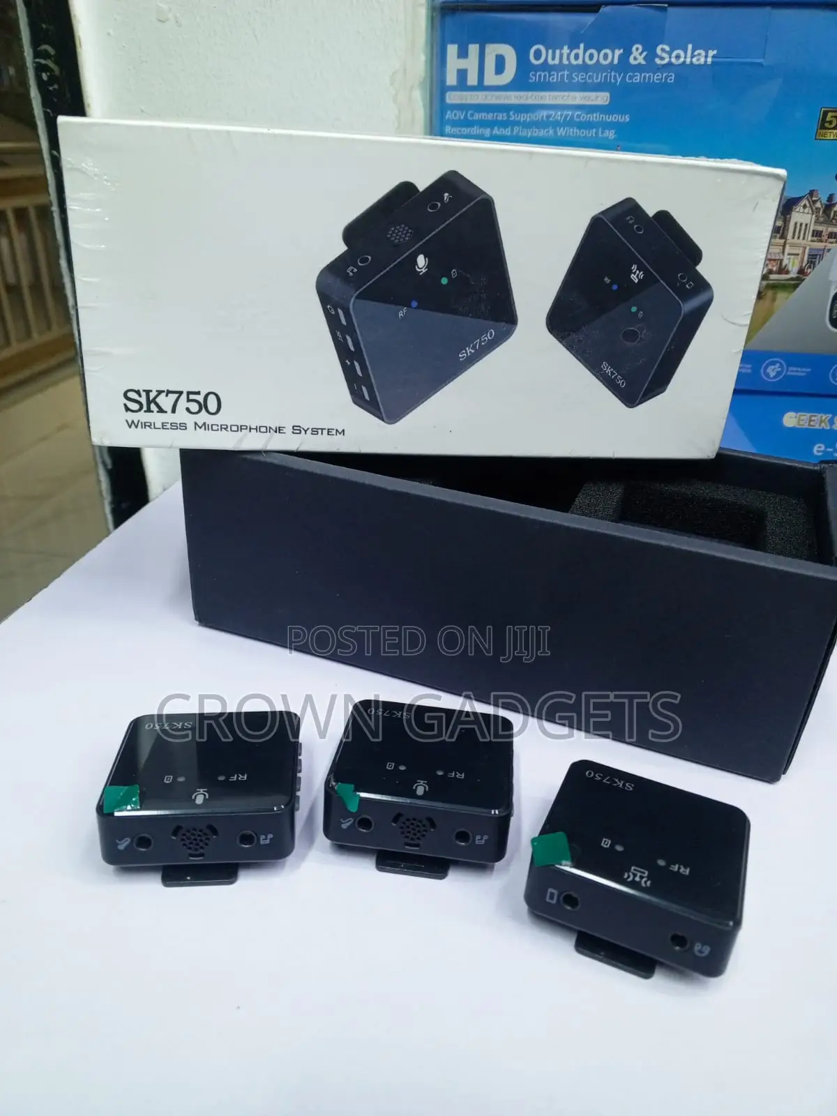 SK750 Wireless Microphone for iPhone Android DSLR Camera