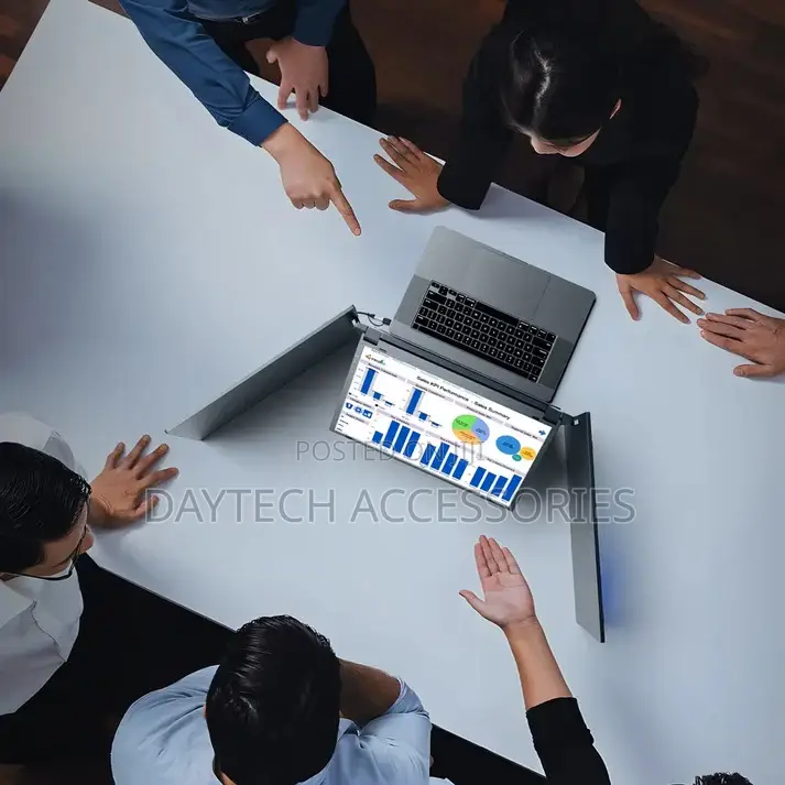 V2COM W3 15.6" Quad Screen Laptop Extender.