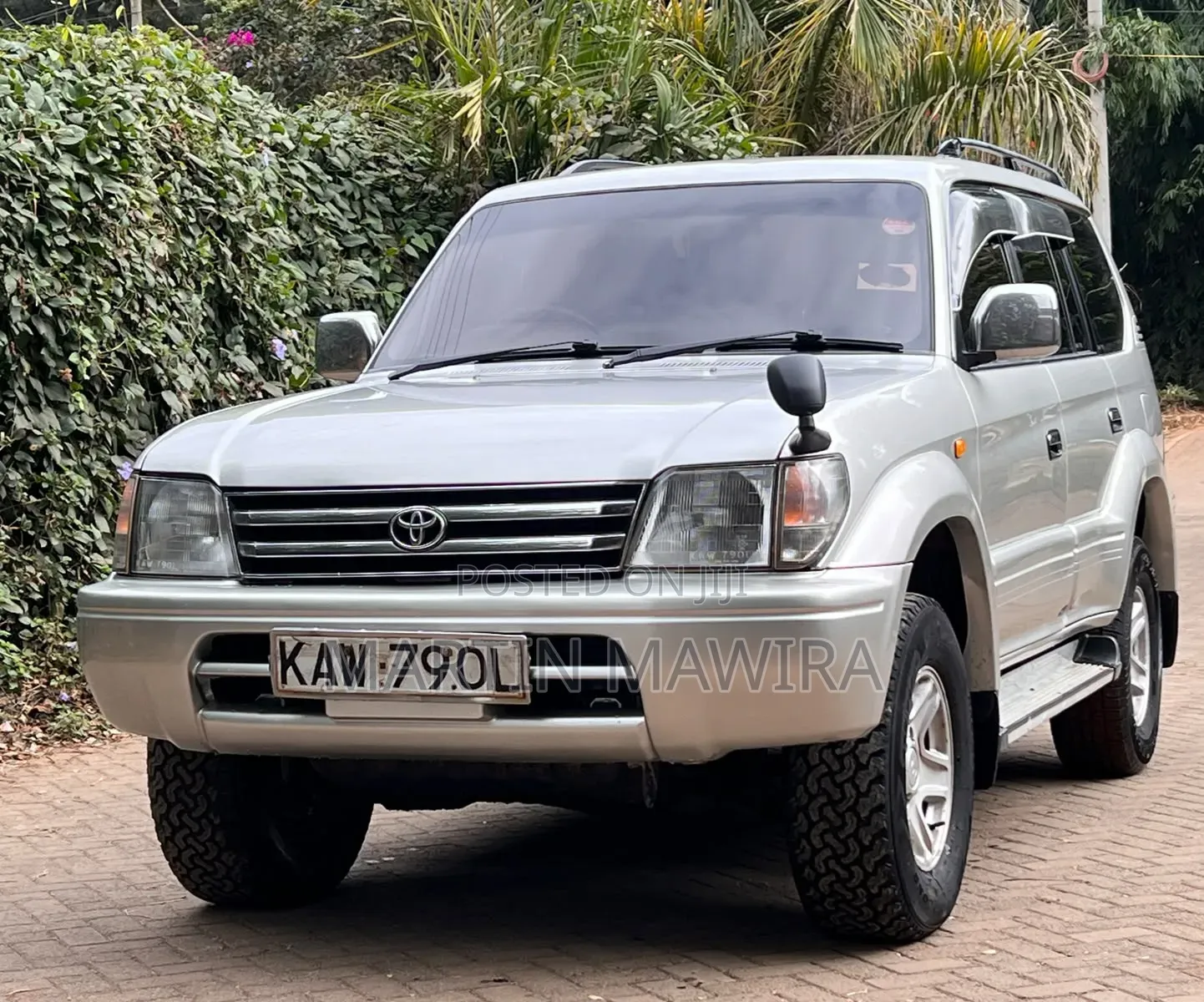 Toyota Land Cruiser Prado 2000 Silver