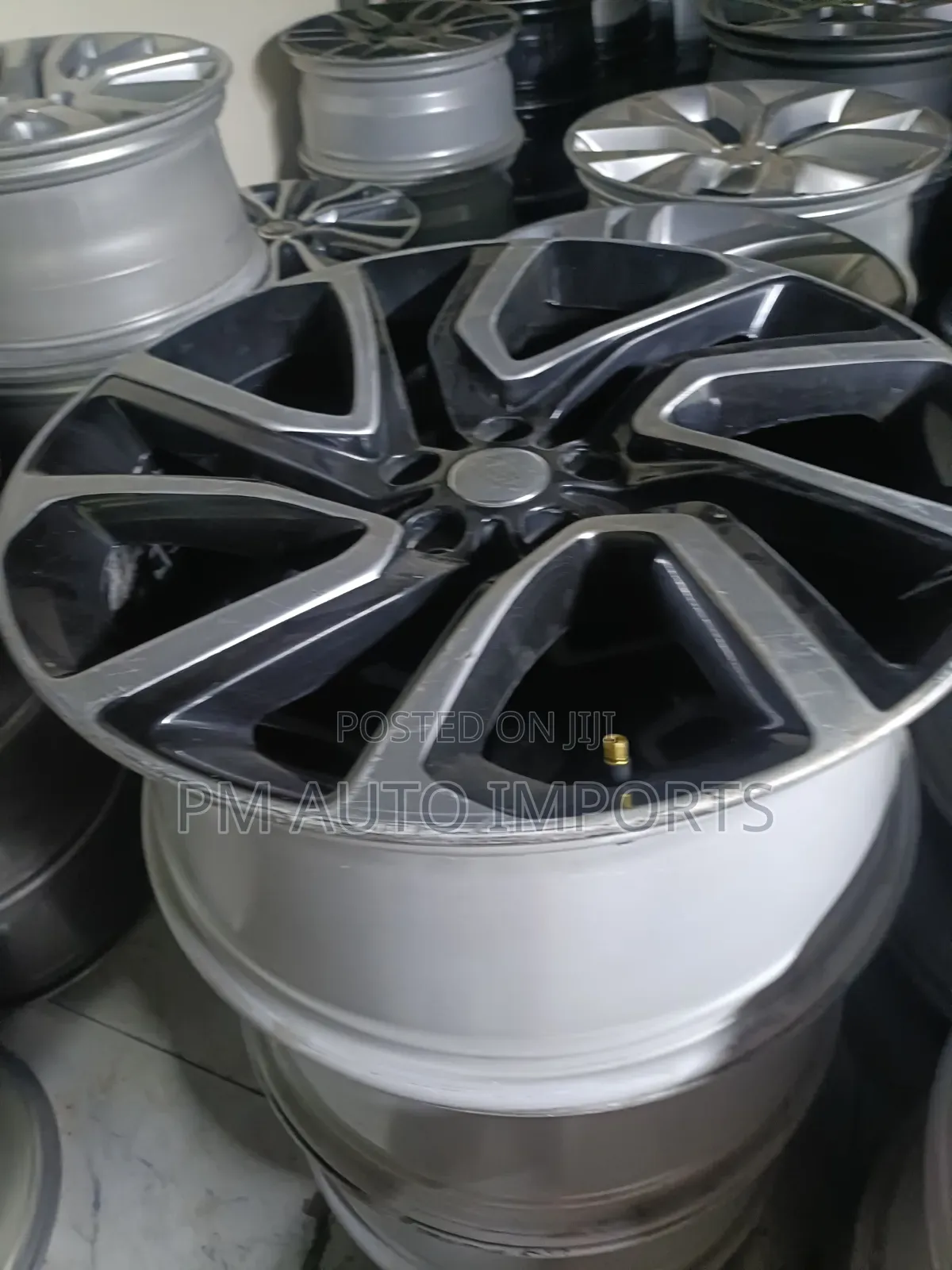 Range Rover Voque Sport Rims Size 21