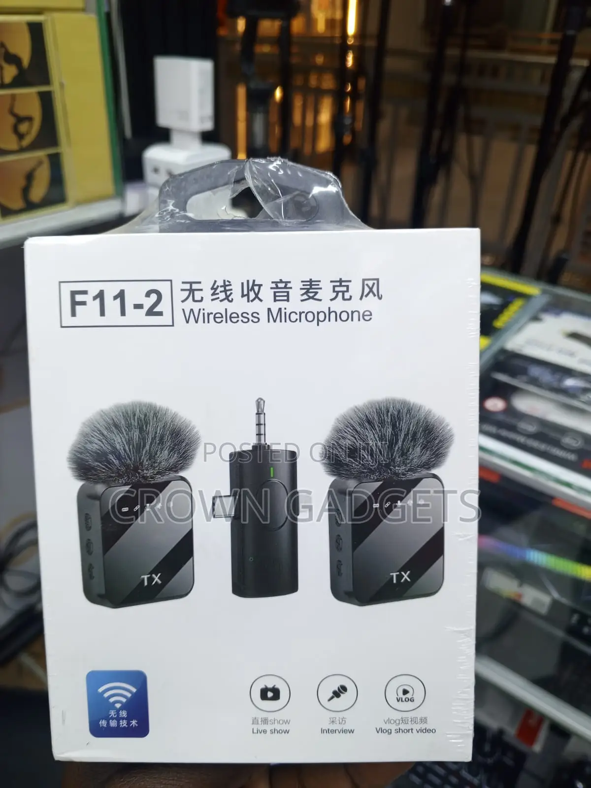F11-2 Professional Wireless Lavalier Mic With 3-in-1 Receiver