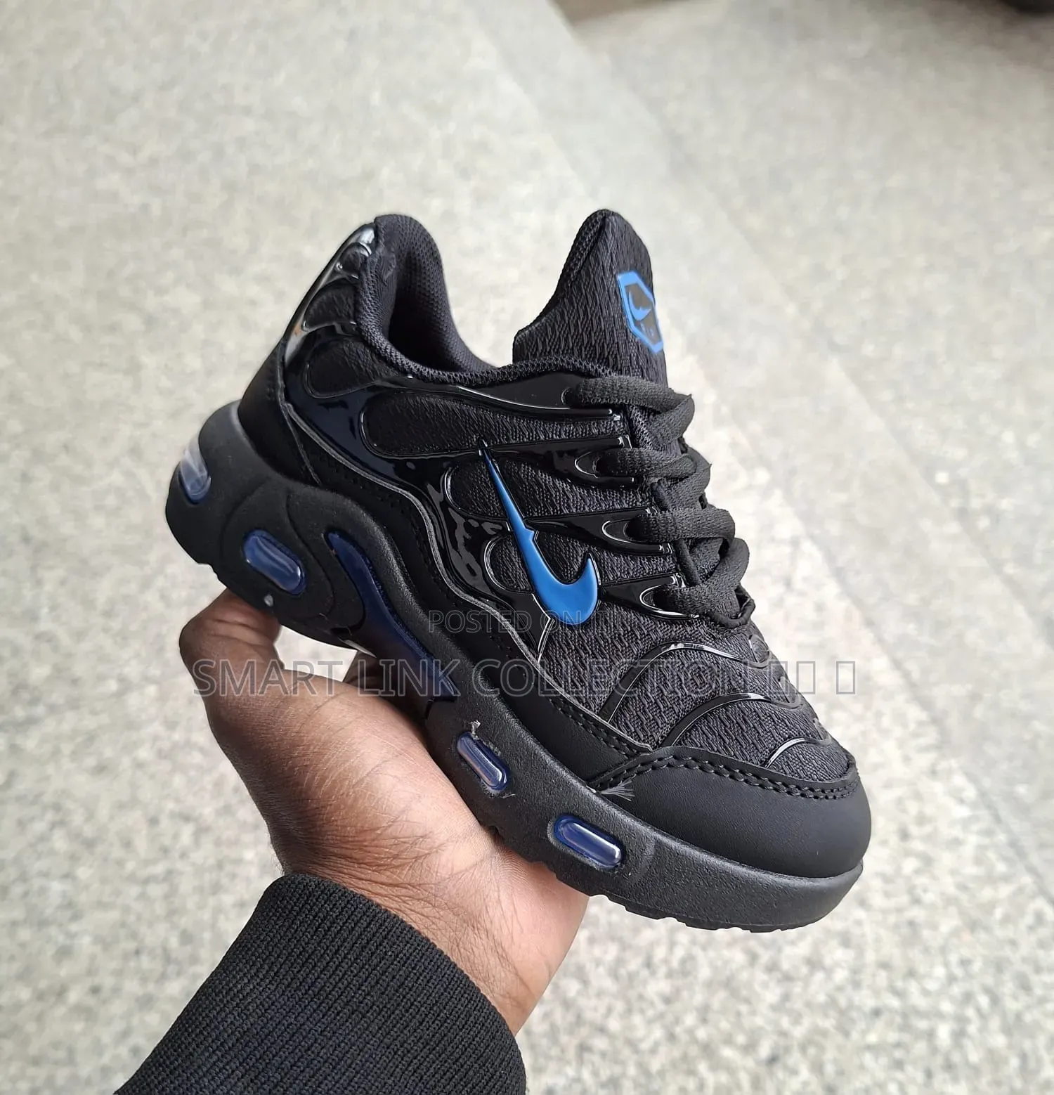 Kids Sneakers