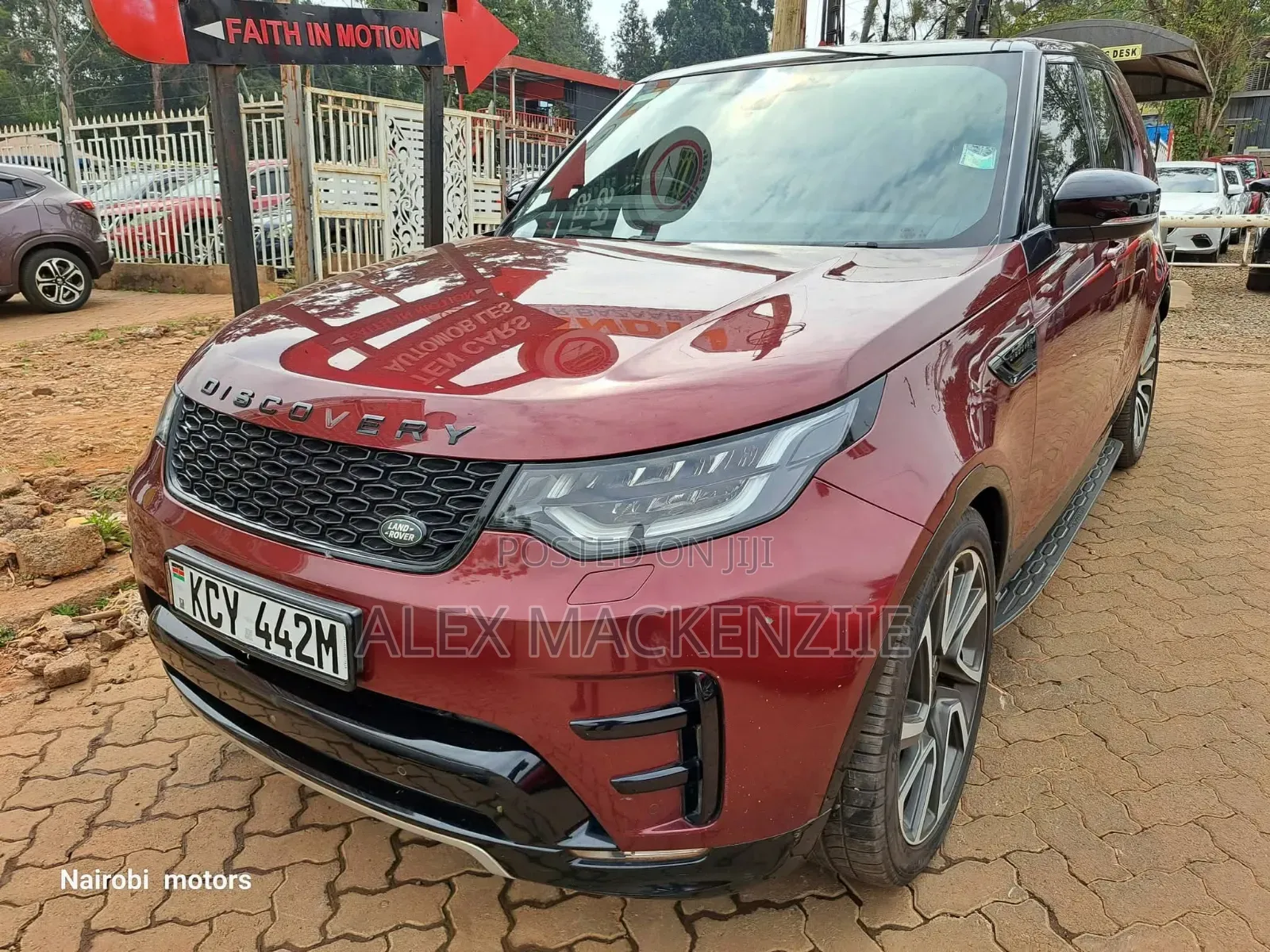 Land Rover Discovery 2017 Burgundy