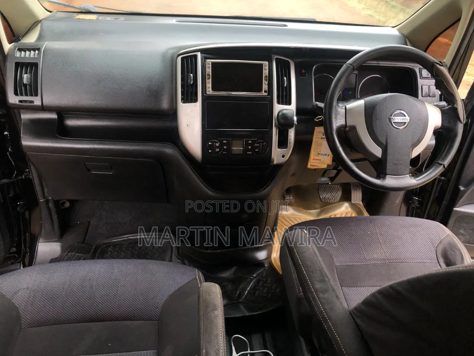 Nissan Serena 2009 Black