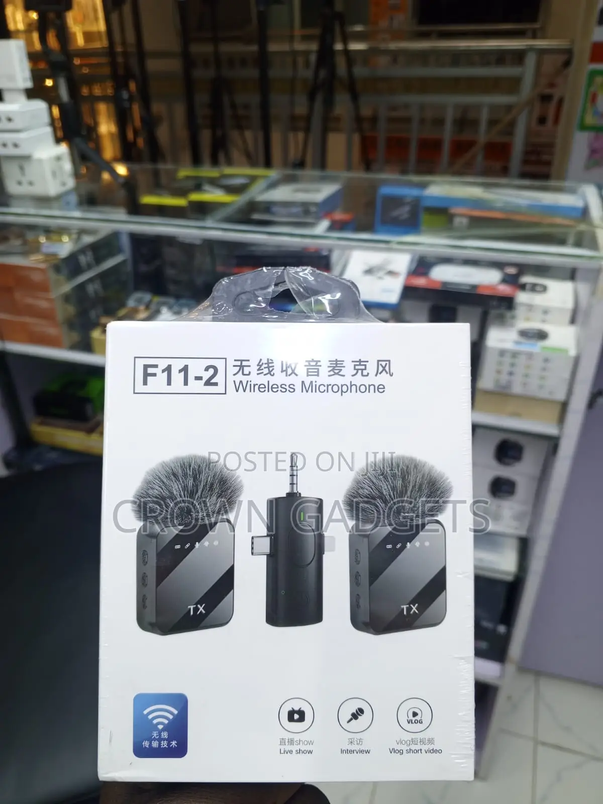F11-2 Dual Wireless Clip-on Microphone for Video Recording