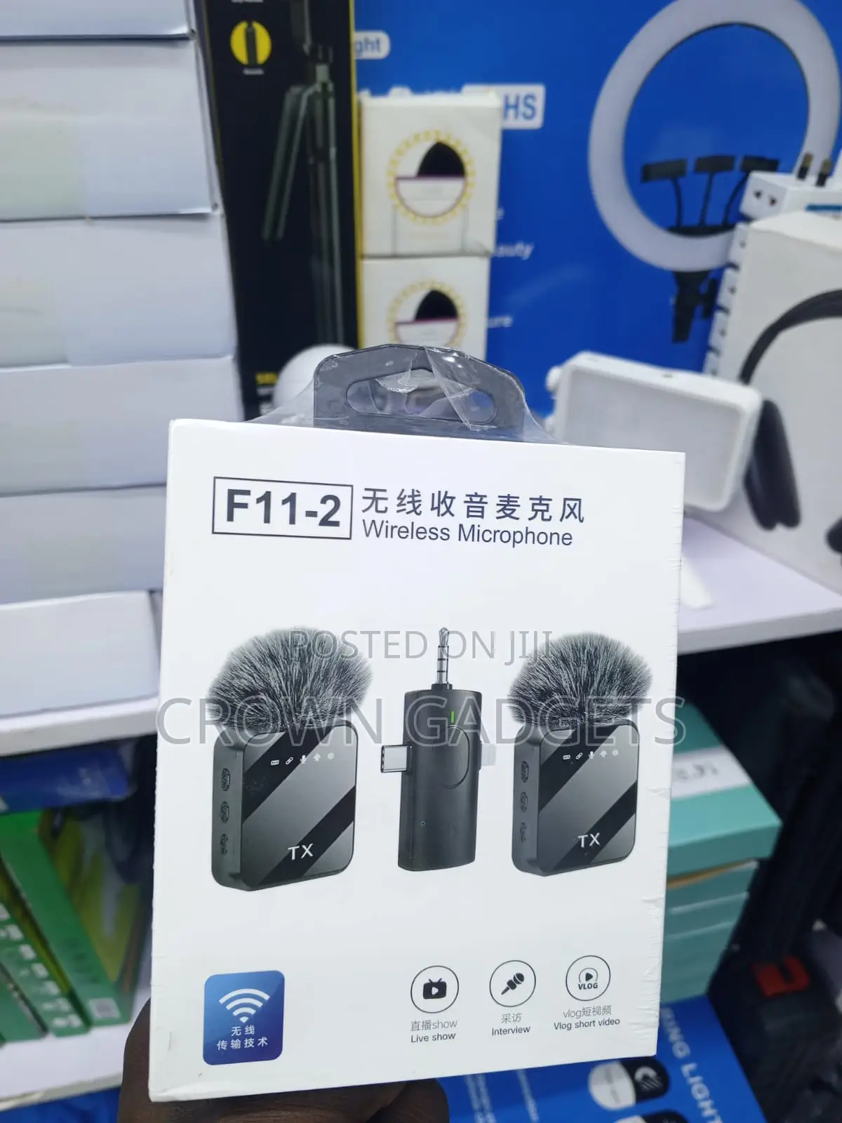 F11-2 Wireless Lavalier Mic Kit for iPhone, Android DSLR