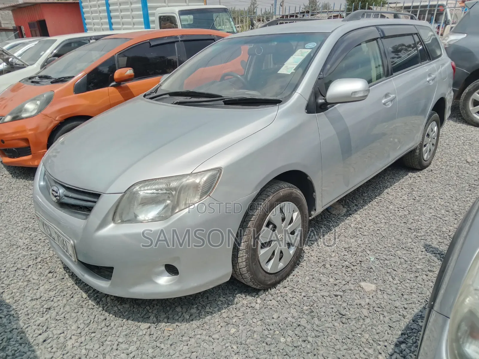 Toyota Corolla Fielder 2010 Silver