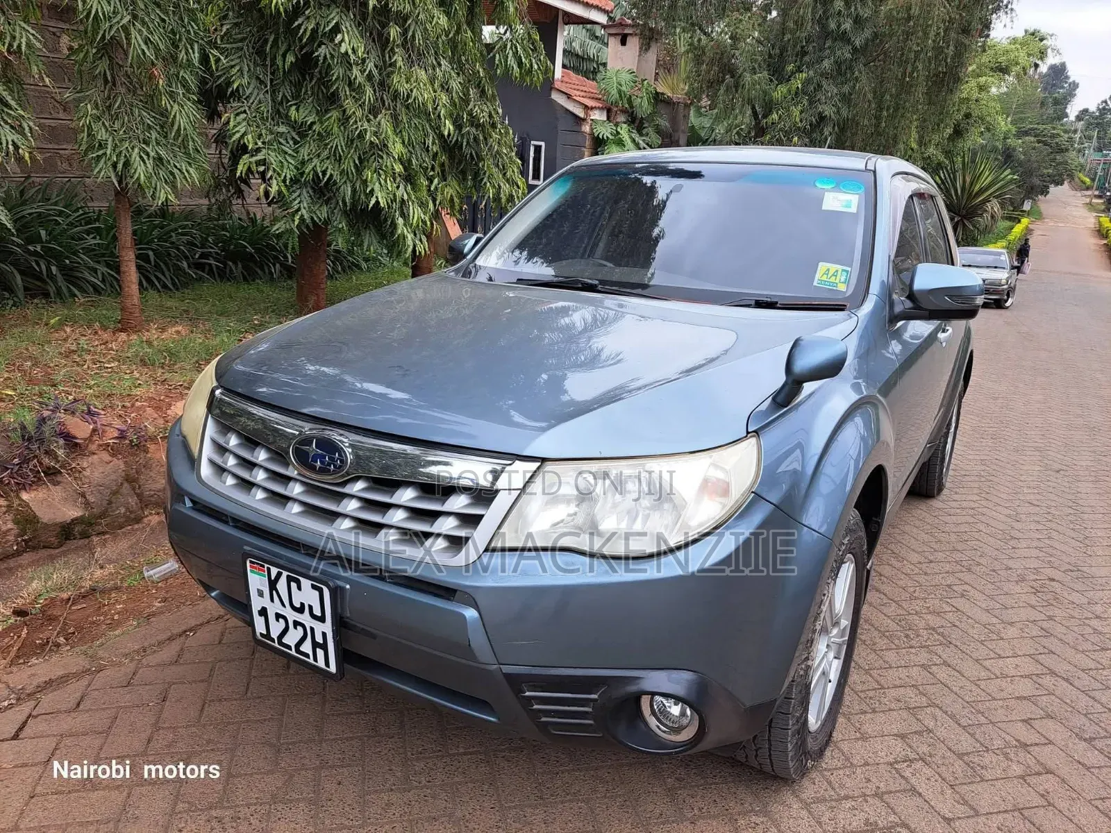 Subaru Forester 2010 Silver