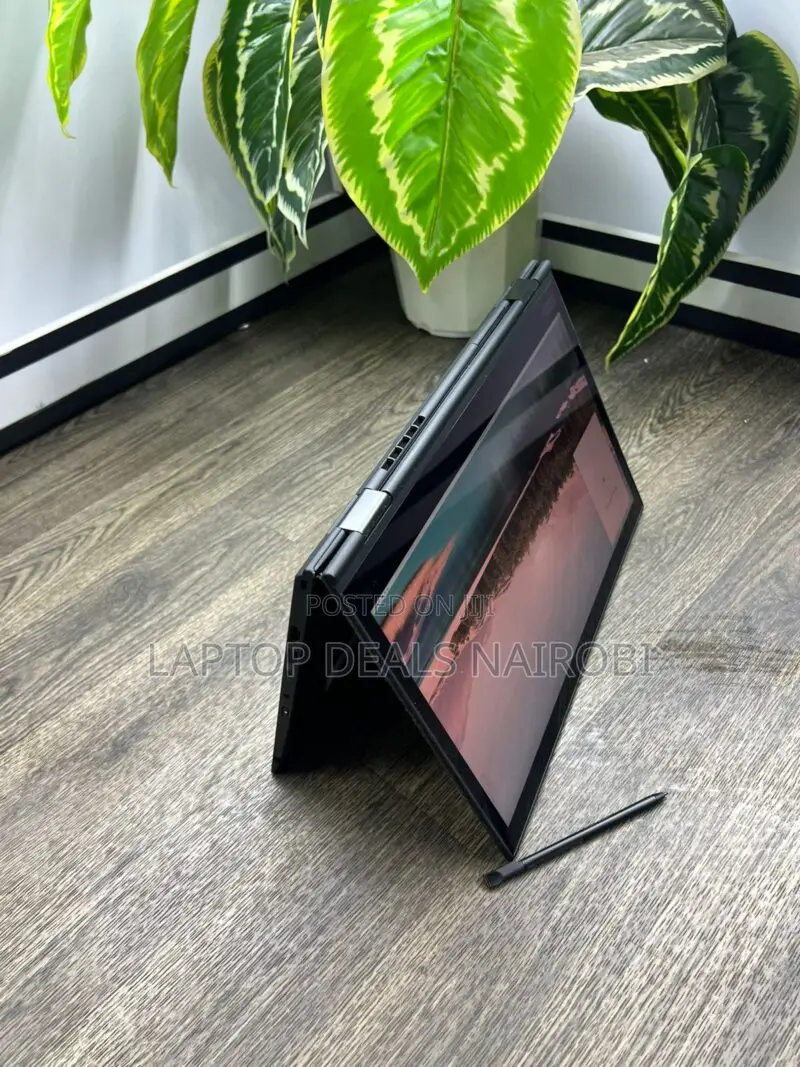 Laptop Lenovo ThinkPad X1 Yoga 16GB Intel Core i7 SSD 512GB