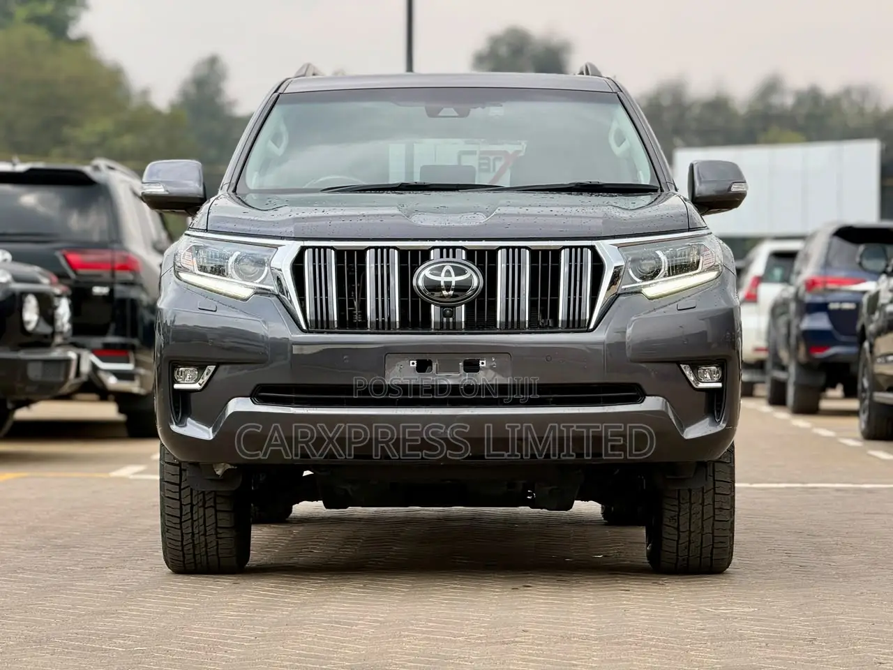 Toyota Land Cruiser Prado 2.8 2019 Gray